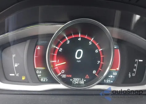 2015 Volvo Xc70 T6 from USA, damaged, VIN YV4902NKXF1231498